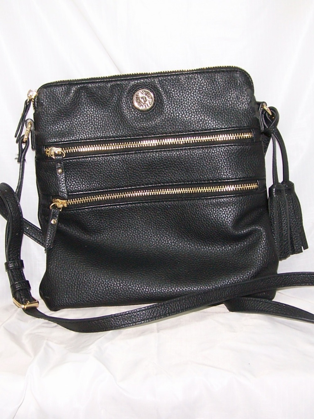Anne Klein Traveler Crossbody Shoulder/Cross Body Purse in Saddle Black
